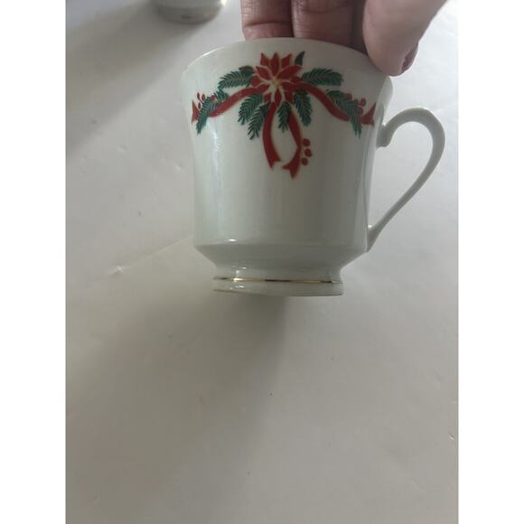 Poinsettia And Ribbons Fine China 6 Christmas Holidays Tea Cups and Creamer - Picture 11 of 15